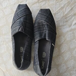 TOMS Navy Blue Plaid Slip-On Shoes